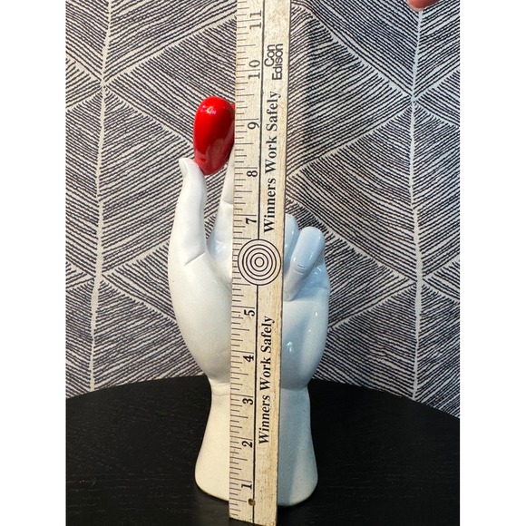 A Pinch of Love Hand Sculpture Holding Red Heart White Ceramic - Picture 6 of 7